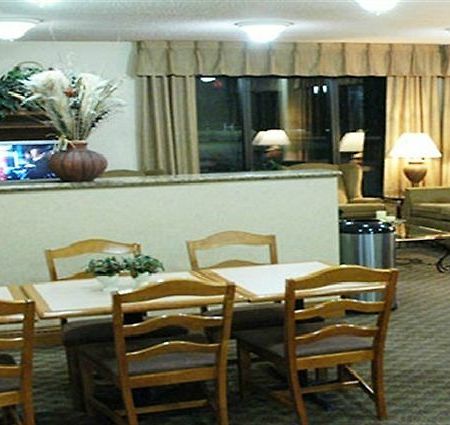 Executive Inn ダラス エクステリア 写真